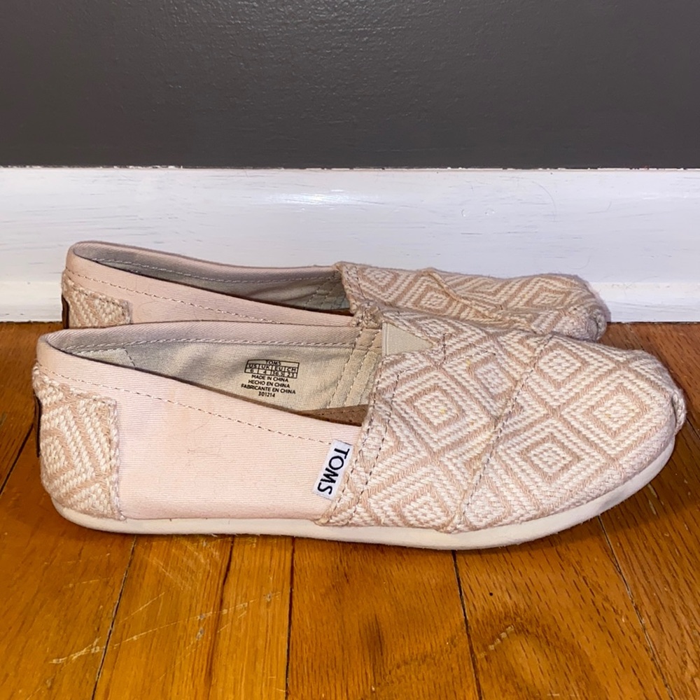 TOMS Shoes - Classic Women’s - Pink Diamond